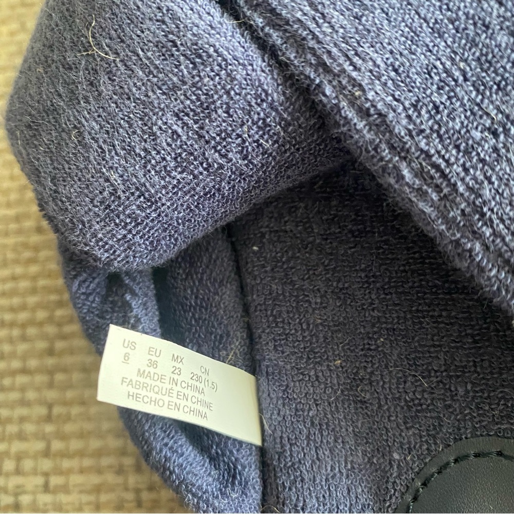 AERIE NWOT Women's blue Crisscross Slide Slippers 6 - Picture 7 of 7